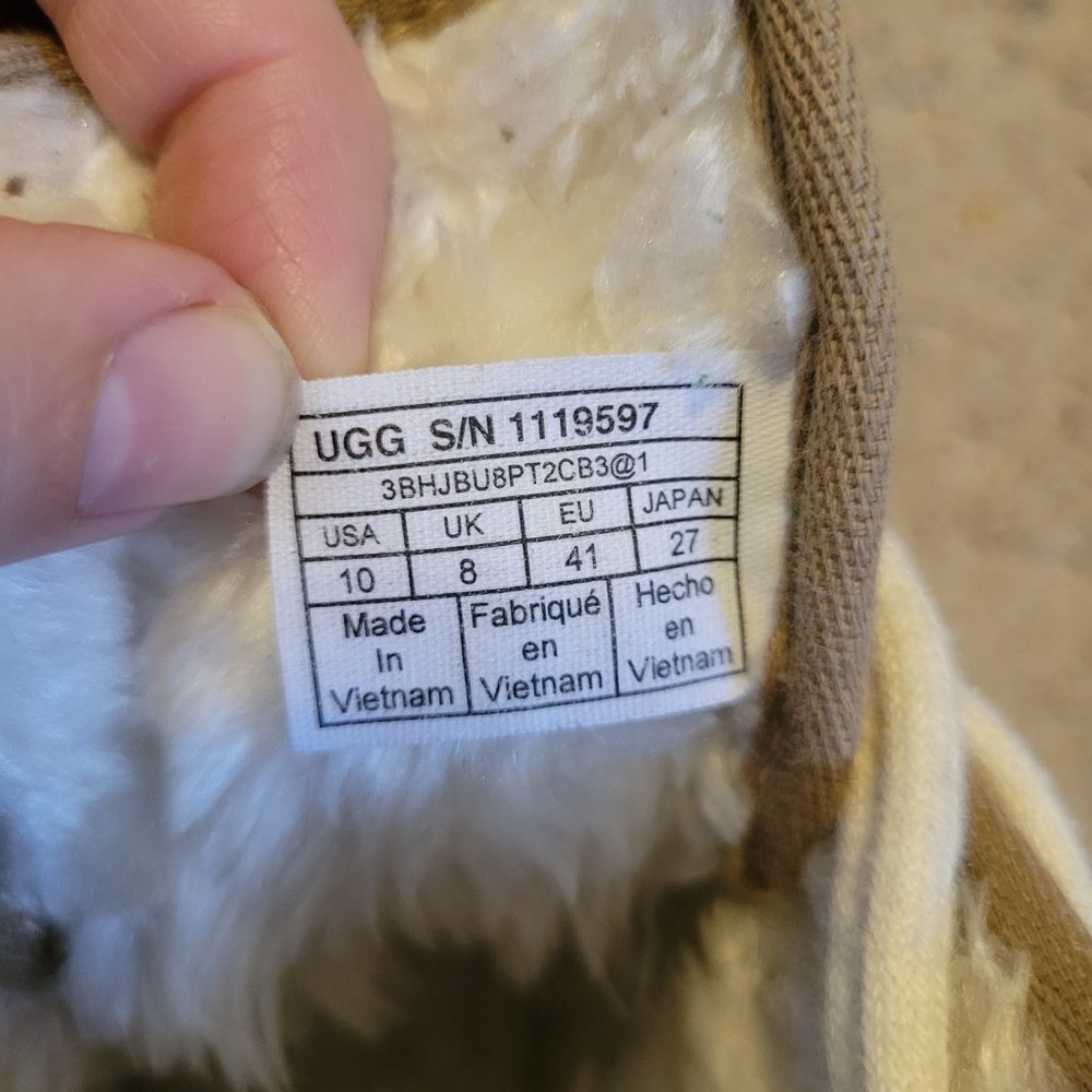 Tan Uggs - image 5